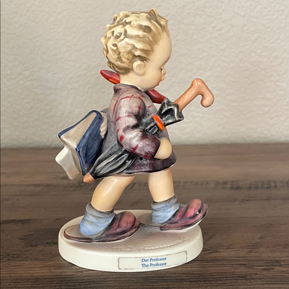 Hummel for figurine “The Professor”